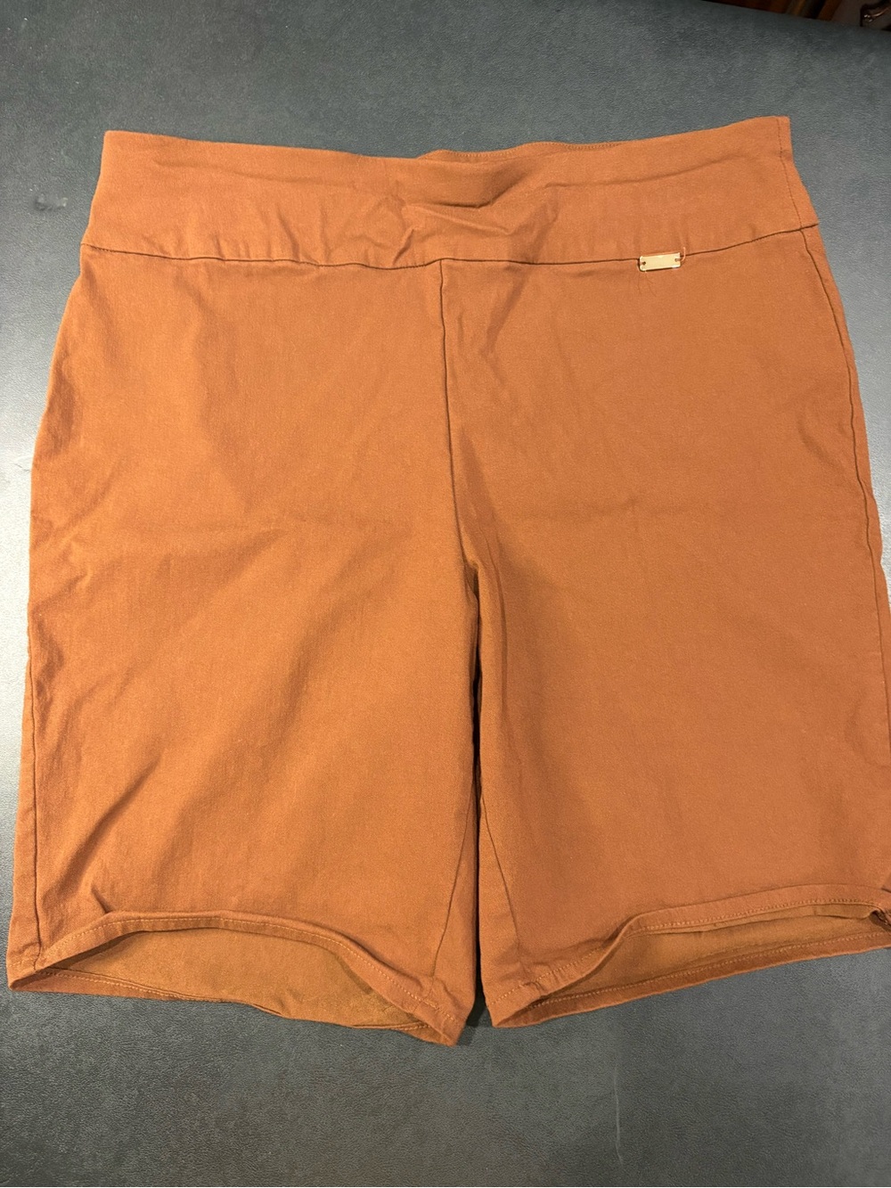 Women’s High-Rise brown Stretch Shorts